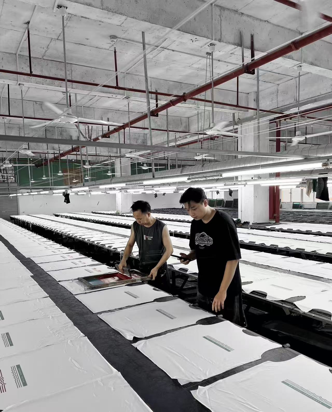 Screen printing workshop - Youyi Knitwear factory